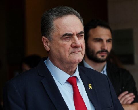 Israeli defence minister warns Hezbollah against joining conflict with Iran