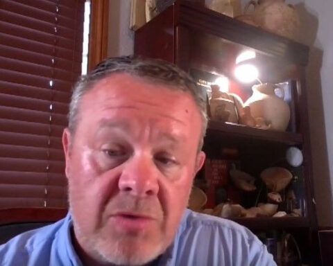Man details his escape from Israel amid missile strikes