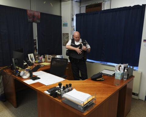 Comedy and crime fighting join forces for police learning leadership skills