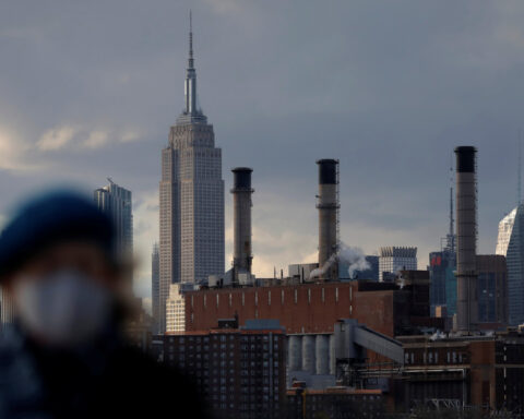New York's Con Edison urges customers to conserve power amid heatwave