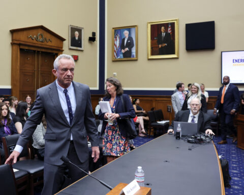 US health secretary Kennedy says he brought back 722 CDC employees, 220 at NIH