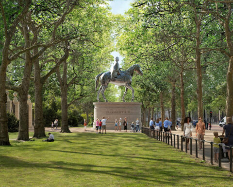 UK chooses statues and glass bridge design for Queen Elizabeth memorial