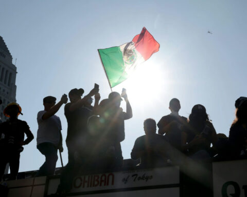 Mexican flags flown during immigration protests bother white people a lot more than other Americans