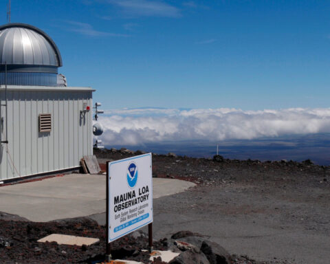 Trump admin tries to kill the most indisputable evidence of human-caused climate change by shuttering observatory