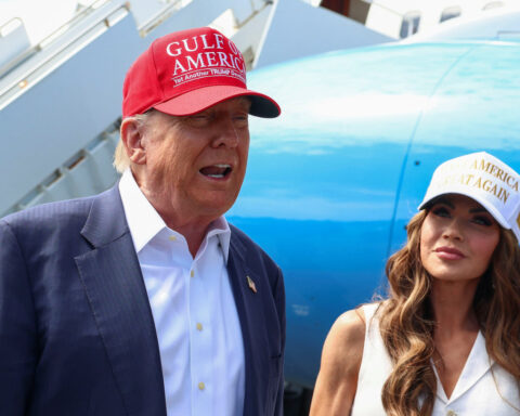 Trump administration targets CNN coverage of migration app