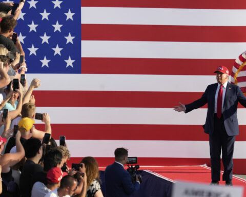Trump wants to celebrate 250 years of independence with a UFC fight at the White House