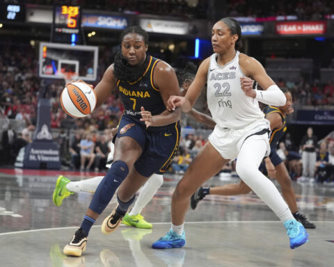 Aces star A'ja Wilson injures her right wrist vs. the Liberty and will get an MRI