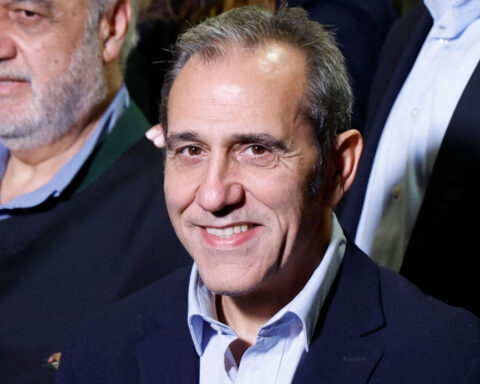 American who was wrongfully detained in Iran urges US citizens not to travel to country