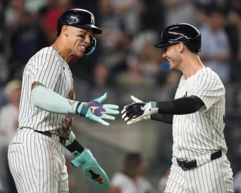 Bellinger hits 3 2-run homers against former team, Yanks beat Cubs 11-0 for 5th win in row