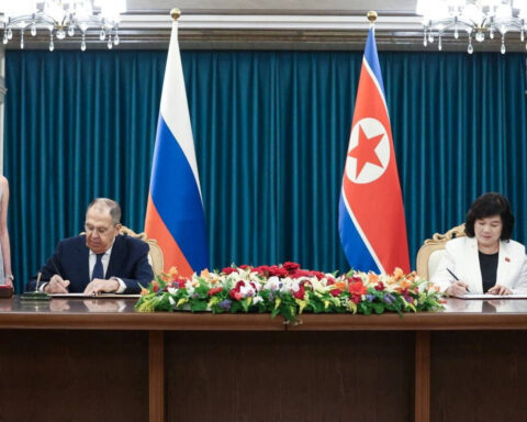 Russia, North Korea foreign ministers meet, Pyongyang backs Ukraine war