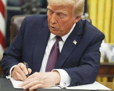 Trump says he's considering 'taking away' Rosie O'Donnell's US citizenship