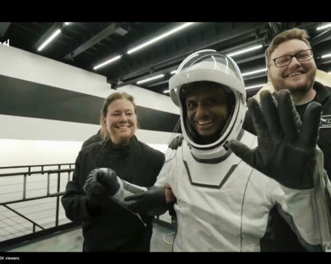 Private spaceflight ends with a Pacific splashdown for astronauts from India, Poland and Hungary