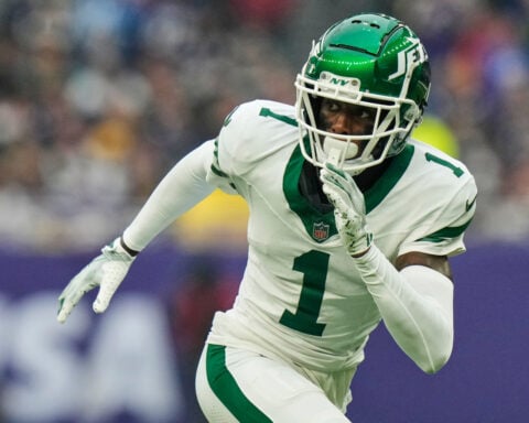 Jets make Sauce Gardner the NFL's highest-paid cornerback with a $120.4M extension, AP source says