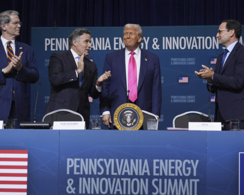 Trump promotes energy and tech investments at a summit in Pennsylvania