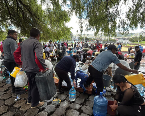 Ecuador’s capital rocked by water shortage crisis upending daily life