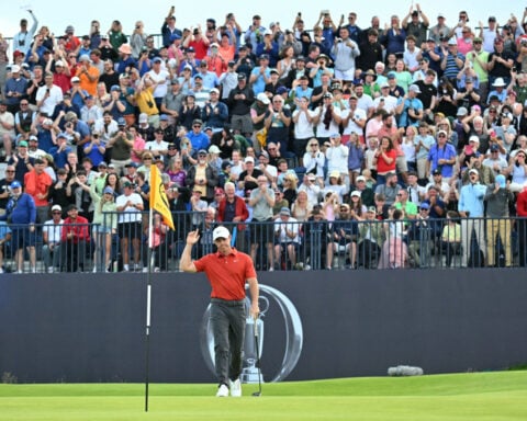 ‘The most ridiculous thing I’ve ever seen’: Resurgent Rory McIlroy left incredulous after bizarrely hitting two balls at once