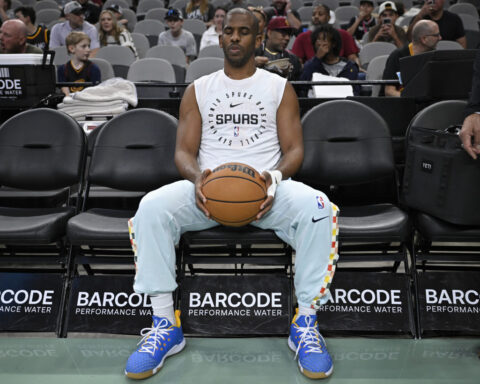 Chris Paul returns to Clippers for what's expected to be his 21st and final NBA season
