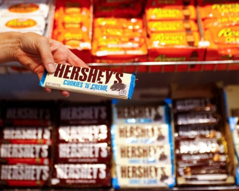 Hershey, Nestle, other cocoa companies defeat appeal of child slavery lawsuit
