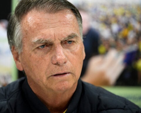 Lawyers for Brazil's Bolsonaro say he did not violate social media ban
