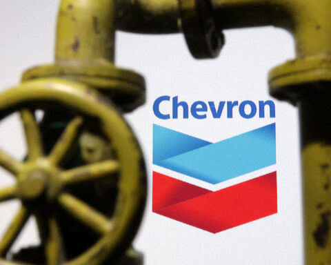 Chevron says zinc levels in US Mars oil output within limits