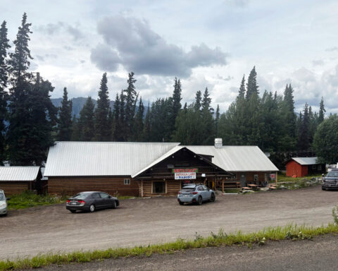 3 workers rescued from Canadian mine after 60 hours underground