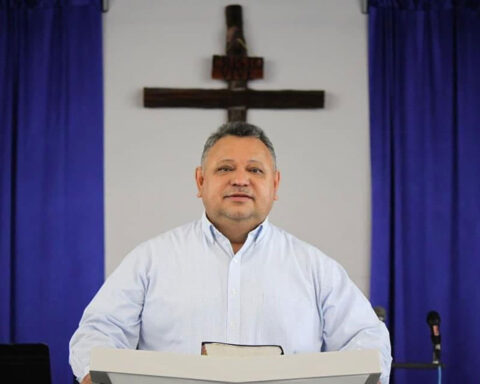 Pastor and father of 3 arrested in Maryland for overstaying visa a quarter-century ago