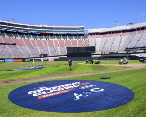 Record crowd expected at Bristol for the MLB Speedway Classic between the Braves and Reds