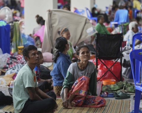 Thai and Cambodian leaders to meet in Malaysia for talks to end deadly border dispute