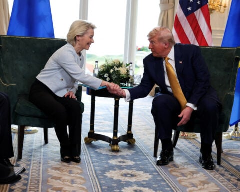 US and EU avert trade war with 15% tariff deal