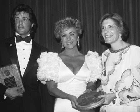 Wallis Annenberg, billionaire philanthropist who backed arts, science and other causes, dies at 86