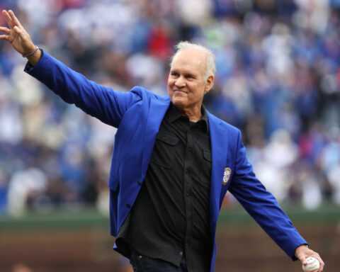 Hall of Famer, Chicago Cubs great Ryne Sandberg dies at age 65