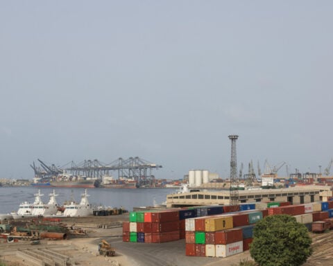 Pakistan says it wins US tariff deal; Trump cites oil reserves pact