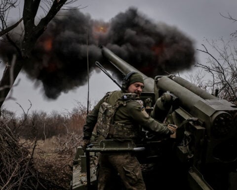 What is the significance of Russia's claimed capture of Ukrainian town Chasiv Yar?