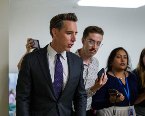 Hawley shrugs off Trump’s anger over stock trading bill as misunderstanding