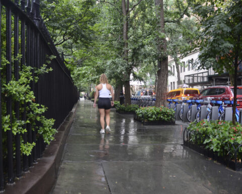 Heavy rain pummels the East Coast and sparks isolated flash flooding