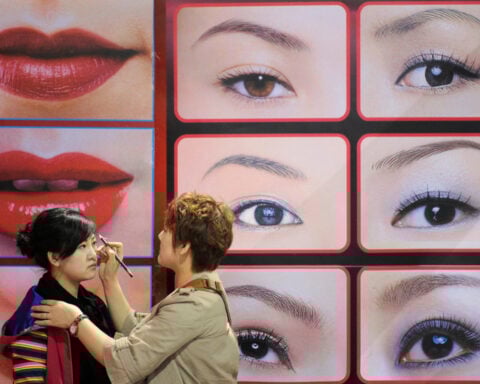 China's weak job market stirs boom-era nostalgia on social media