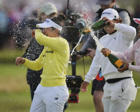 Miyu Yamashita of Japan wins the Women's British Open for her first major title