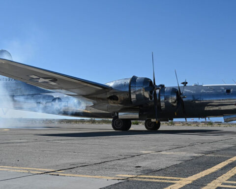 Pilots take off on friendship flight to commemorate 80th anniversary of atomic bombings of Japan