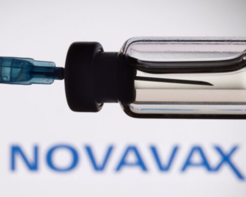 Novavax banks on vaccine supply partnerships to boost 2025 revenue