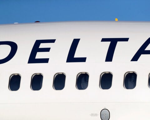 Delta plane clips empty jet during pushback from gate at Atlanta airport