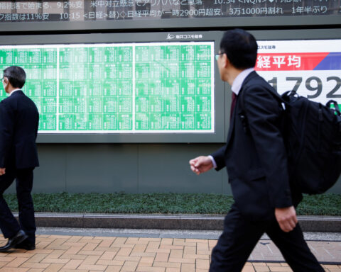 Asia stocks mostly higher as tariff truce supports sentiment