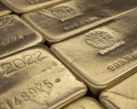 Switzerland wants binding Trump commitment on gold tariffs, lobby group says