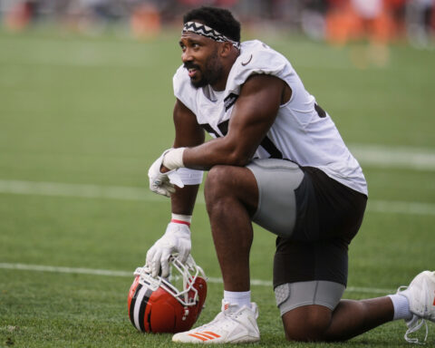 Browns All-Pro DE Myles Garrett ticketed after police say he drove 100 mph in Cleveland suburb