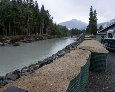 Some Juneau residents urged to evacuate as Alaska's Mendenhall Glacier releases floodwater