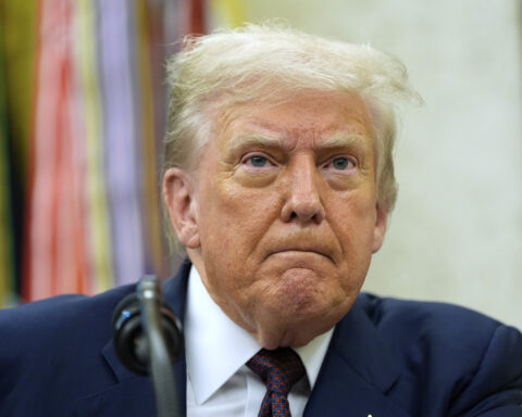 US July budget deficit up 20% year-over-year despite record Trump tariff income