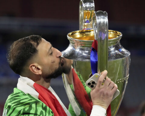 Goalkeeper Donnarumma announces he is leaving PSG after being left out of UEFA Super Cup match