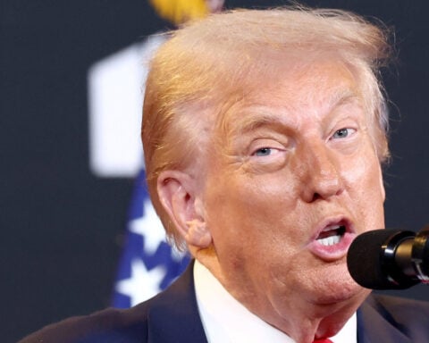 Trump thinks Putin is ready to make a deal on Ukraine