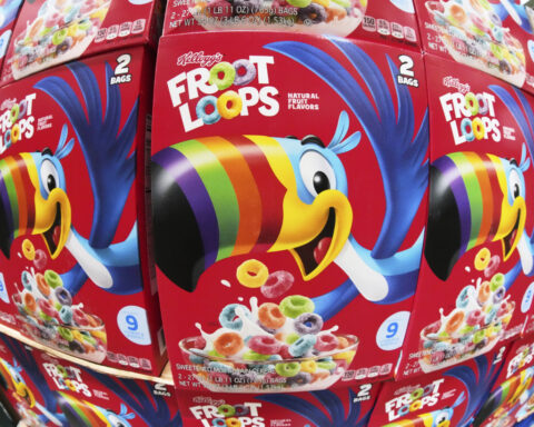 Kellogg says it will remove artificial dyes from cereals by the end of 2027