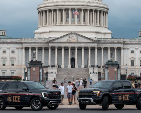 DC police to share information with federal immigration officers