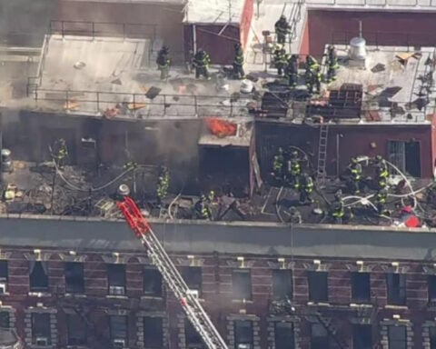 Upper East Side fire erupts on roof of building in NYC